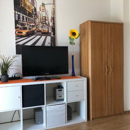 2 Zimmer Wohnung Mit Balkon - Naehe Messe Haar  Eksteriør billede